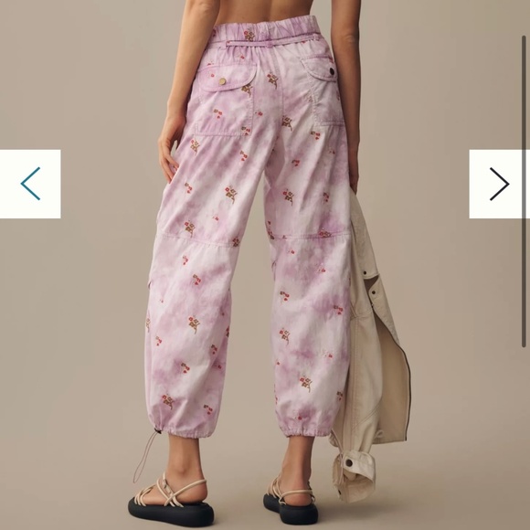 NWT Anthropologie Pilcro Ditsy Tie-Dye Parachute Pants - Picture 3 of 4